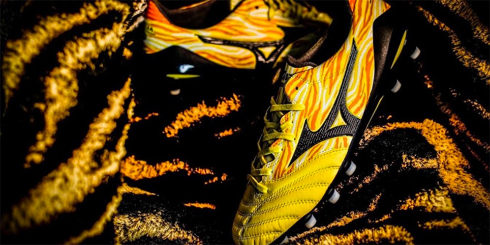 Unik Banget! Motif Harimau Korea Mizuno Morelia Neo II